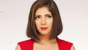 منى زكي تناشد الجميع بالتبرع لبيروت بعد حادث الانفجار