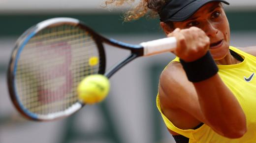 رانيا يوسف تدعم ميار شريف: “نموذج مشرف للمصريات .. فخورين بكِ”