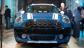 ميني كانتري مان 2017 الكشف عن الجيل الثاني من سيارة Mini CountryMan 2017