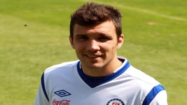 الهلال السعودي يسعى للتعاقد مع لاعب من ريفر بليت