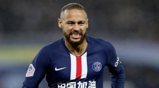 نيمار: الفوز بدوري الأبطال مع باريس يعد صناعة للتاريخ.. أود ذلك