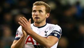 هاري كين يدافع عن مورينيو: يلعب معنا من أجل الفوز بكل المباريات