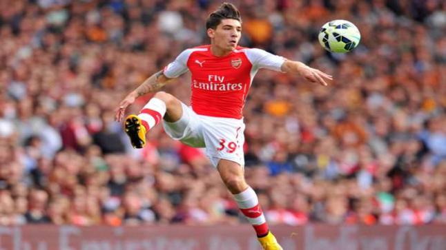 برشلونة ينوي التعاقد مع مدافع آرسنال خلال الميركاتو الشتوي القادم