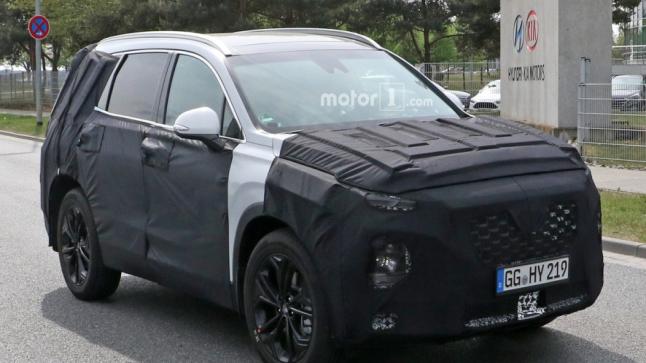 أحدث المعلومات والصور التجسسية لسيارة هيونداي سانتافي الجديدة