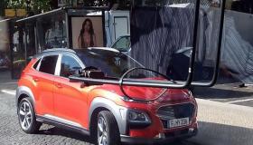 صورة بدون تمويهاتلسيارة هيونداي كونا في أثناء جلسة التصوير