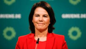 وزيرة الخارجية الألمانية تكشف عن حجم مساعدات بلادها لقطاع غزة