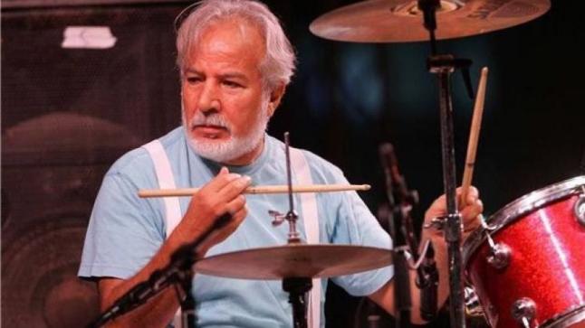 اليوم سيعزف الفنان يحيى خليل مقطوعات موسيقية في دار الأوبرا المصرية